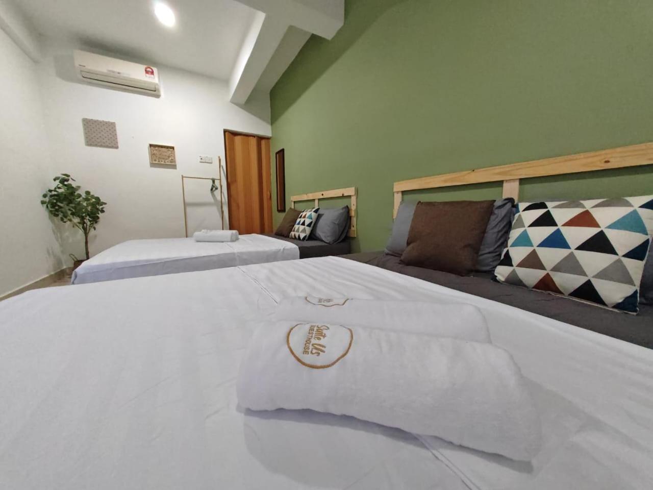 Suite Us Guesthouse Kubang Kerian Кота-Бару Екстер'єр фото